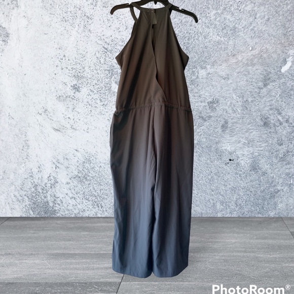 Kyodan Outdoor SZ M/LG ladies grey travel jumpsuit like new halter w snaps - Picture 1 of 12